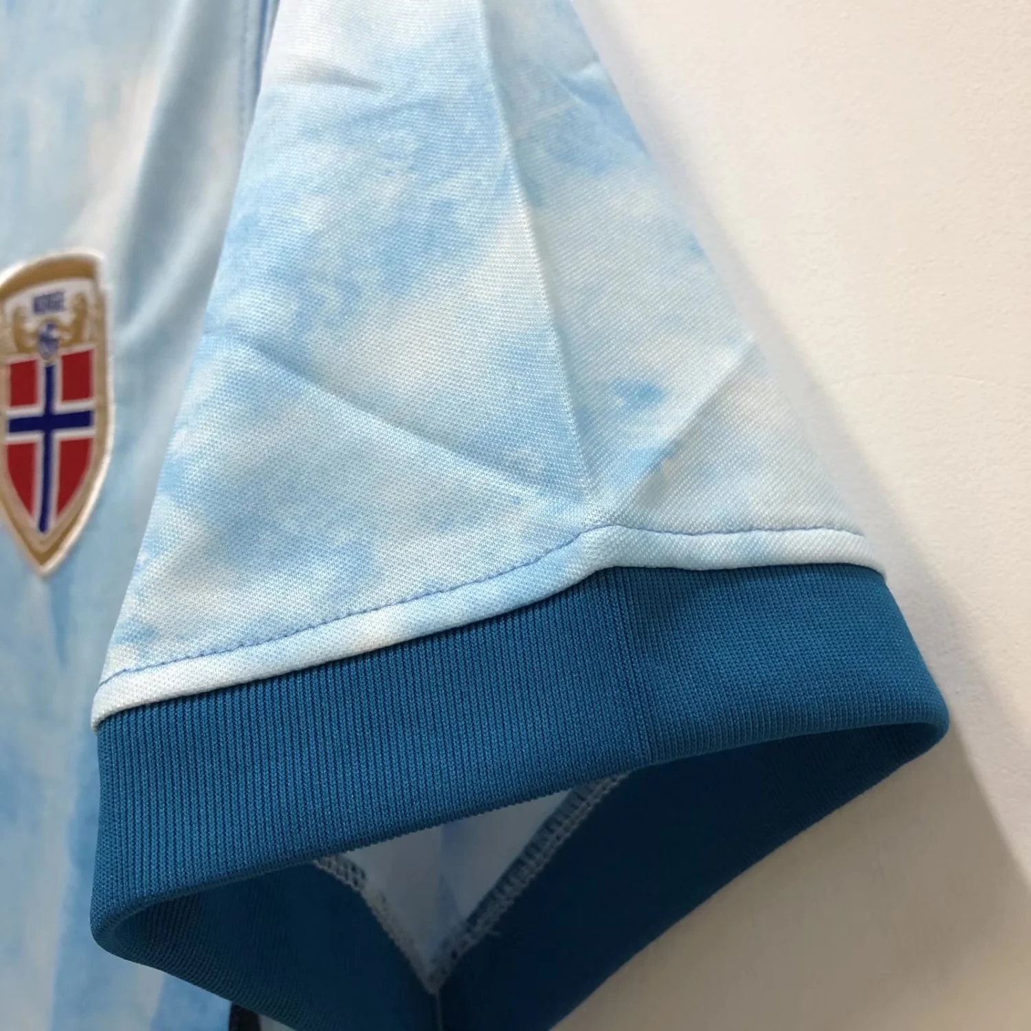 Norway Retro Away Jersey 2021 - Image 5