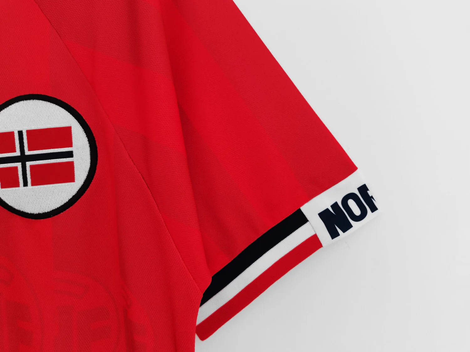 Norway Retro Home Jersey 1998/99 - Image 9