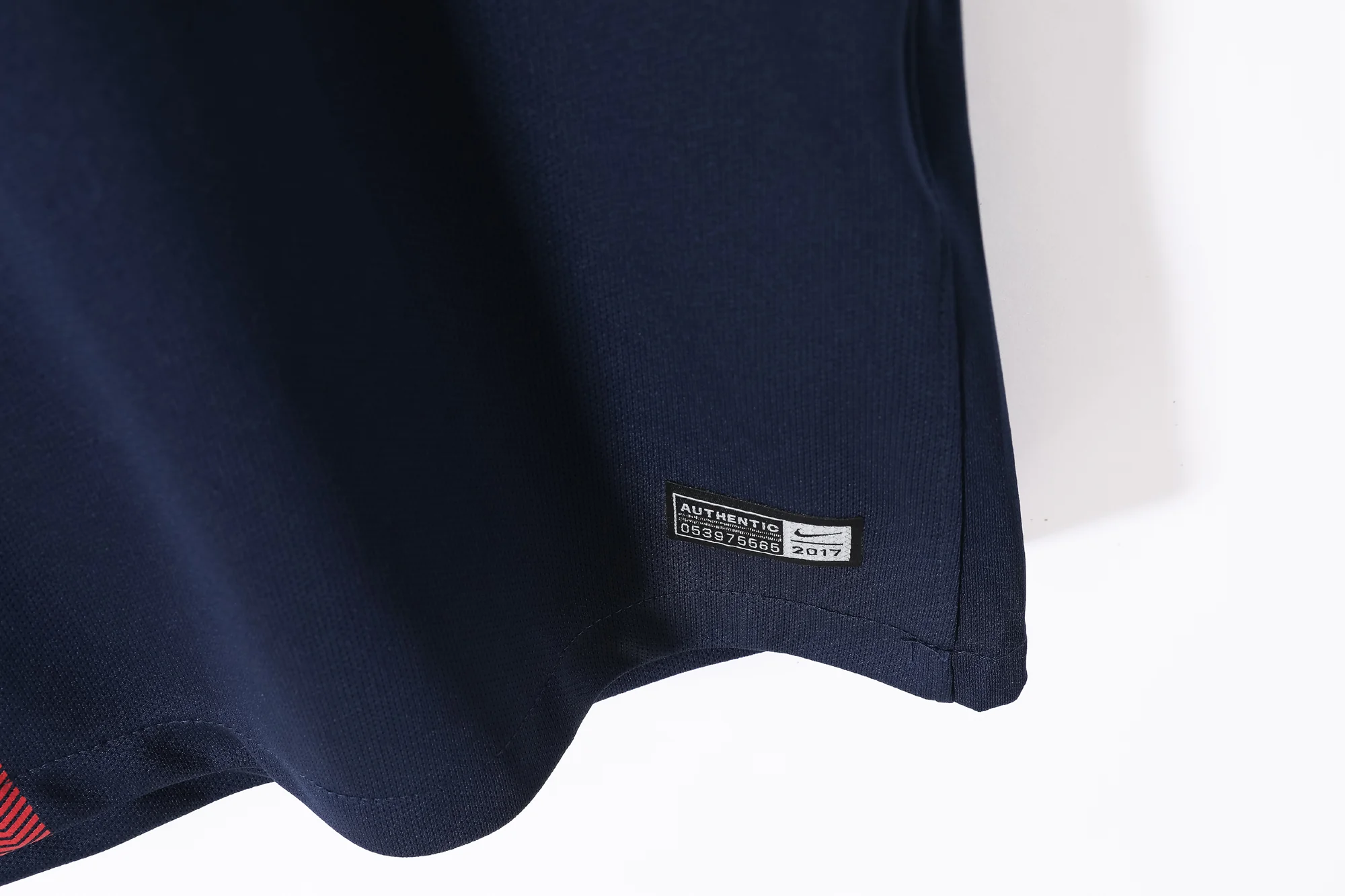 Paris Saint Germain Home Retro Jersey 2017/18 - Image 7