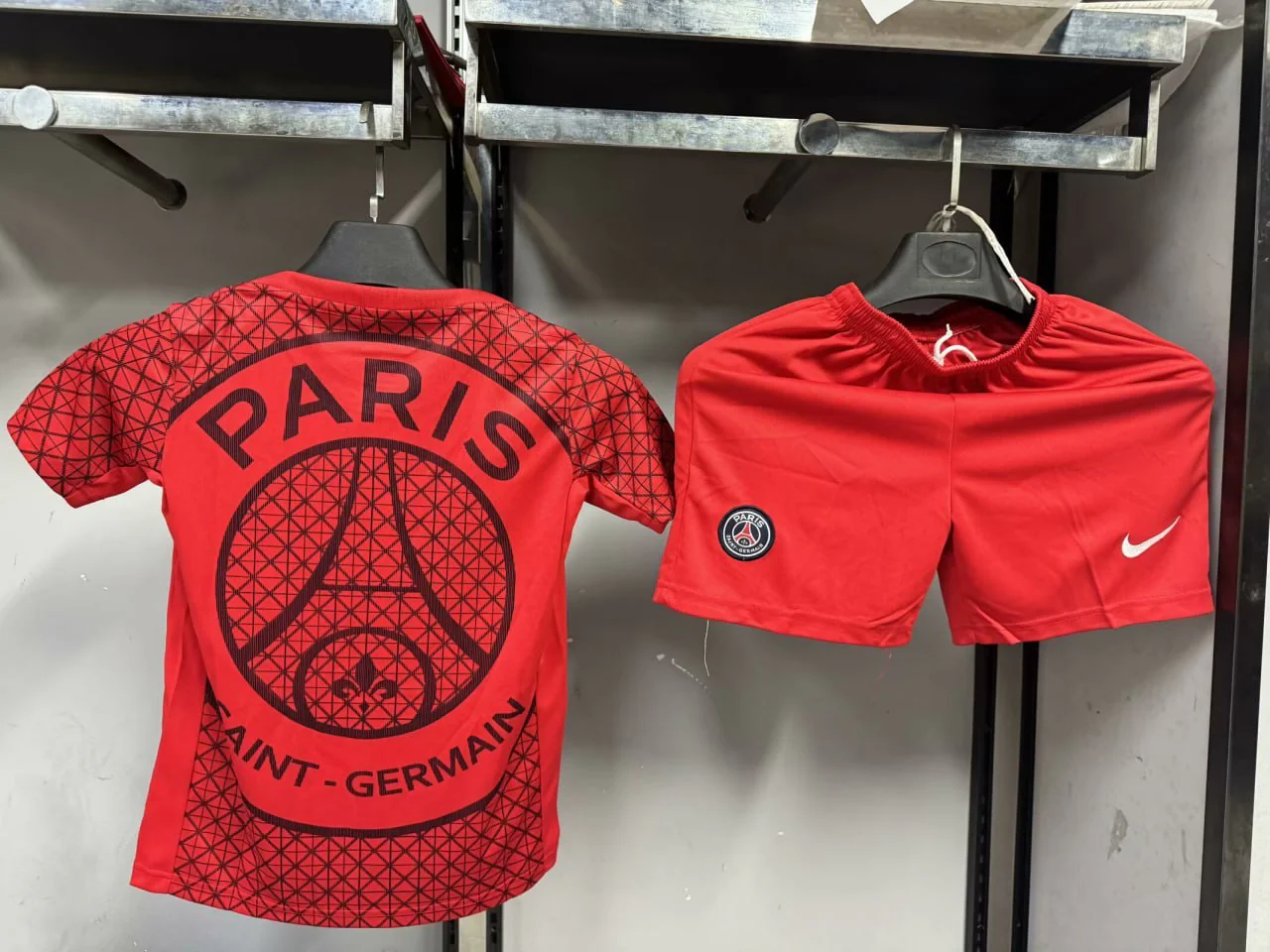 Paris Saint Germain Special Edition Kids Suit 25/26 - Image 2