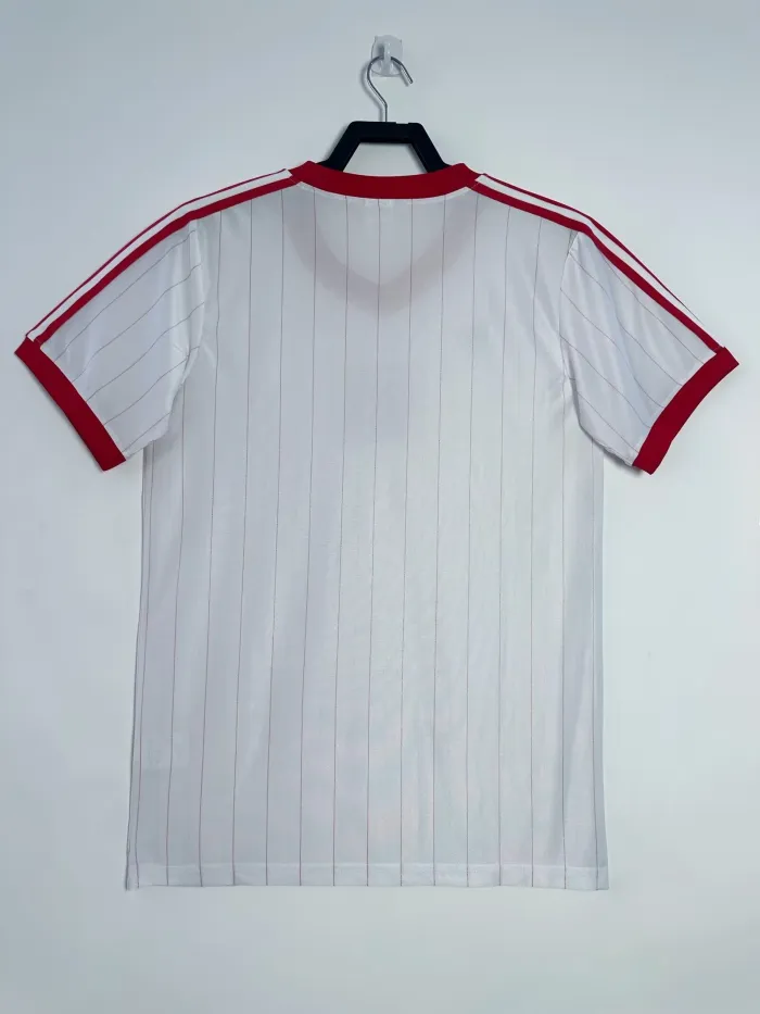 Poland Home Retro Jersey 1982 - Image 2