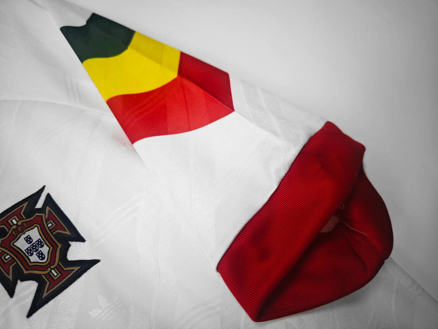 Portugal Away Retro Jersey 1993 - Image 6