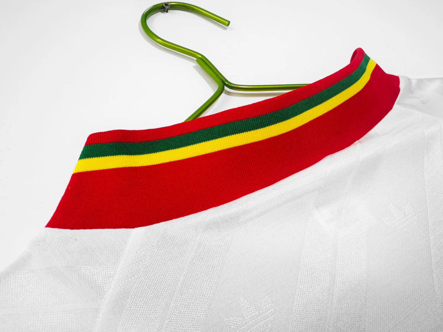 Portugal Away Retro Jersey 1993 - Image 8