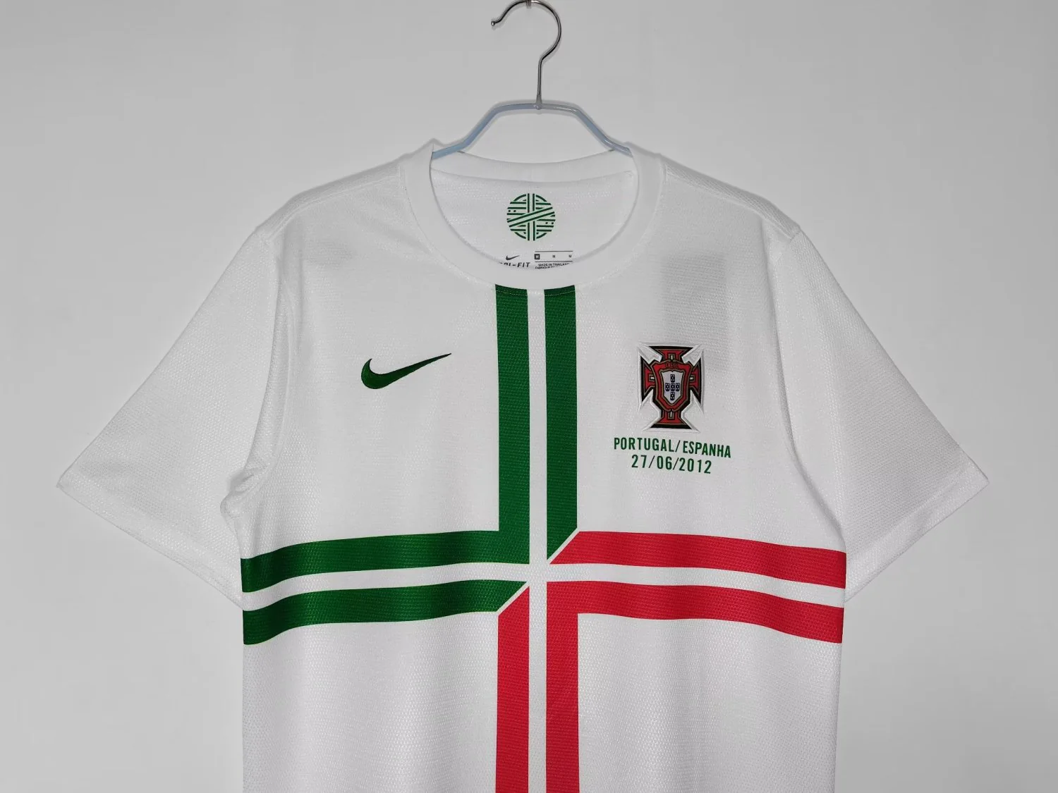 Portugal Away Retro Jersey 2012/13 - Image 3