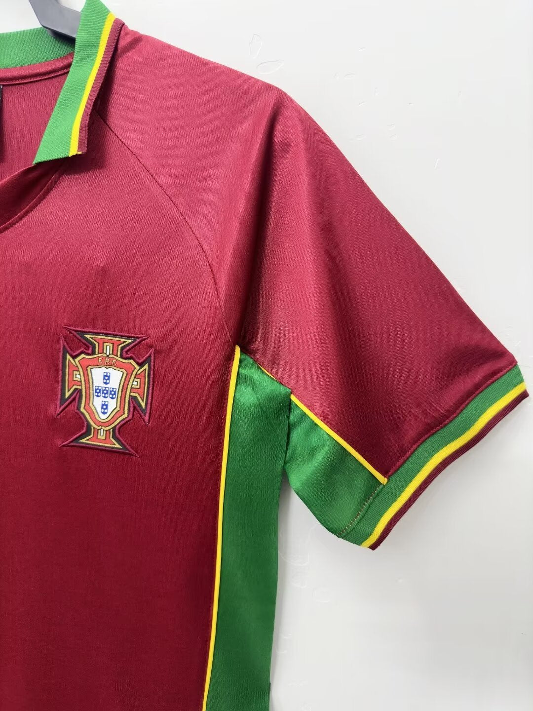 Portugal Home Retro Jersey 1998 - Image 4