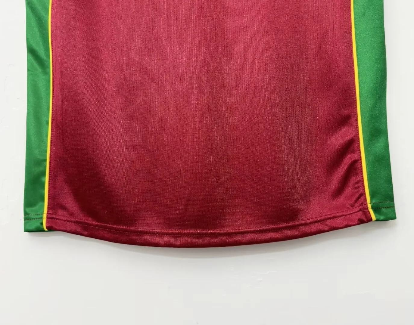Portugal Home Retro Jersey 1998 - Image 6
