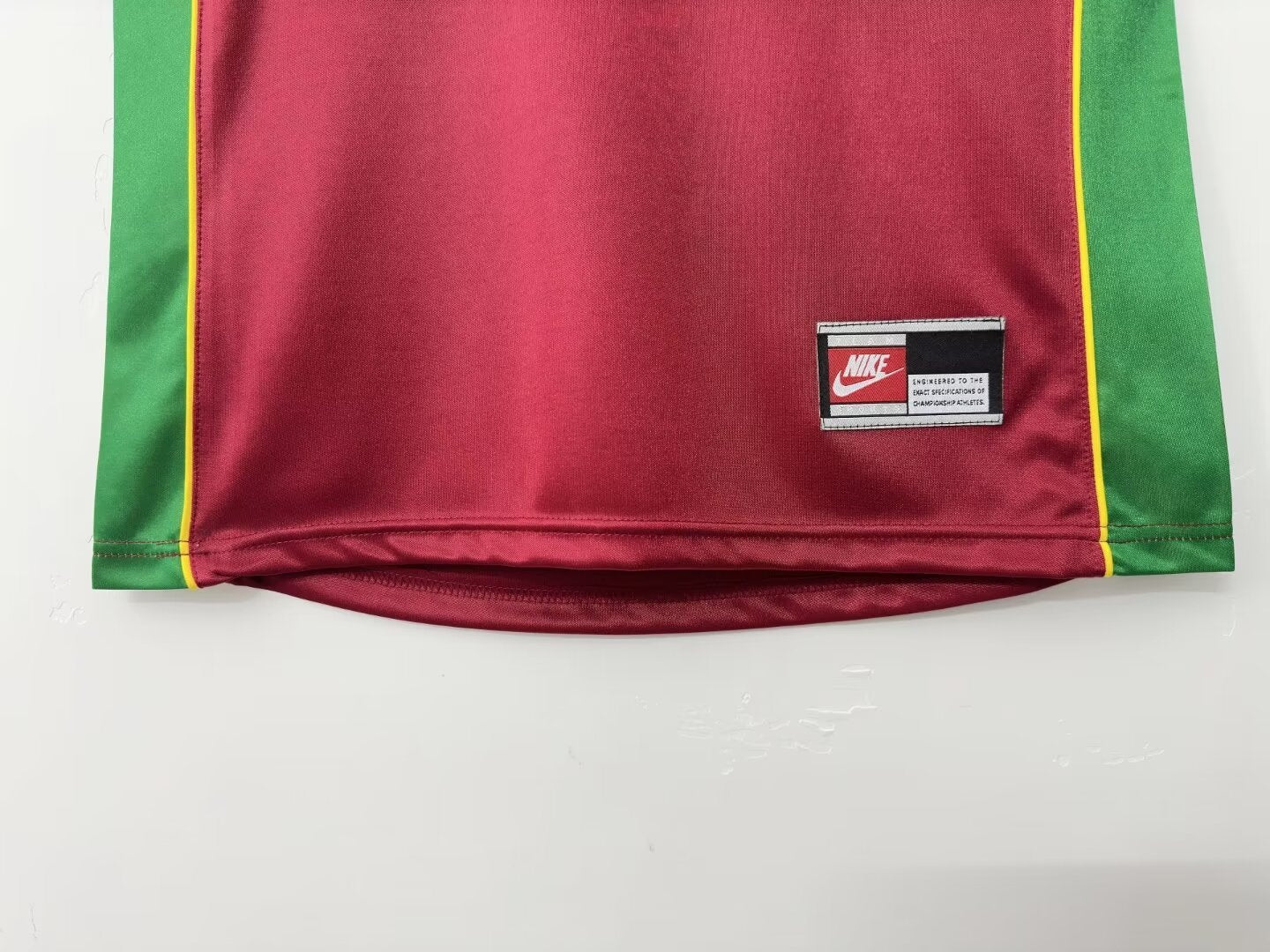 Portugal Home Retro Jersey 1998 - Image 9