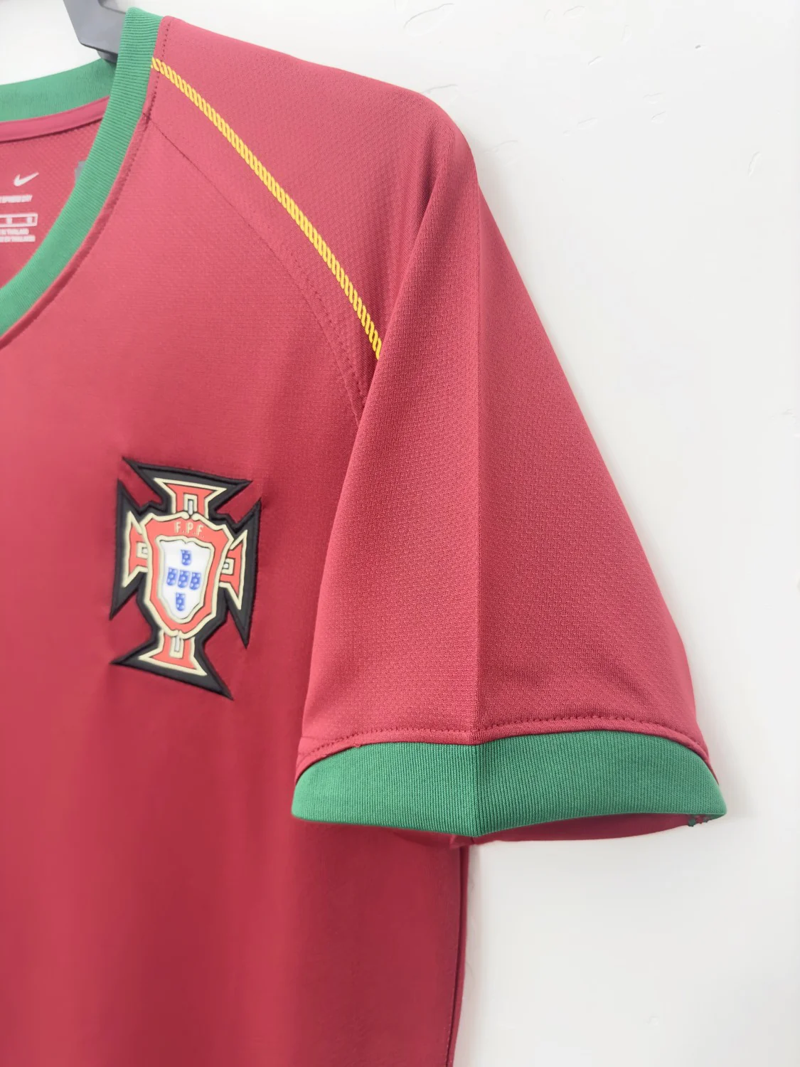 Portugal Home Retro Jersey 2006 - Image 3