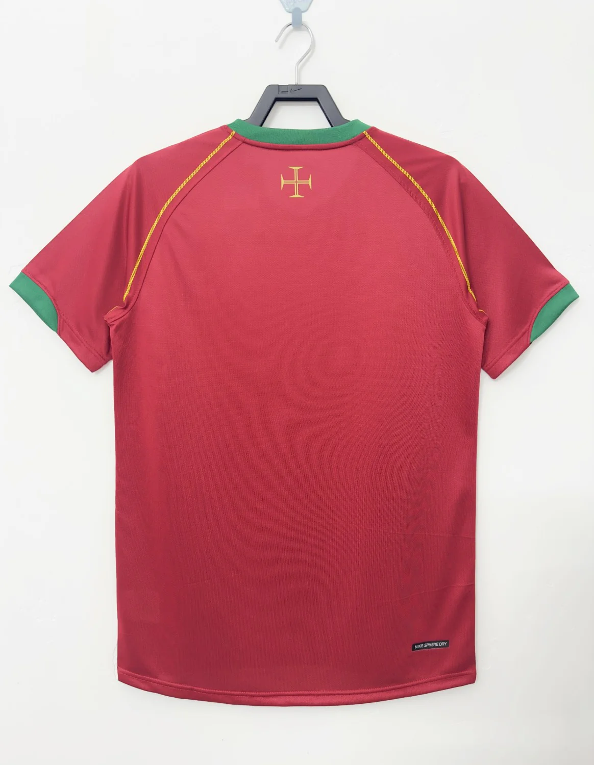 Portugal Home Retro Jersey 2006 - Image 9