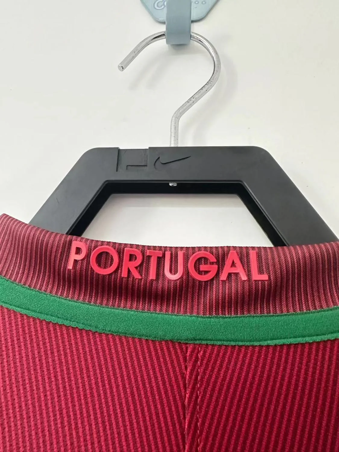 Portugal Home Retro Jersey 2016 - Image 3