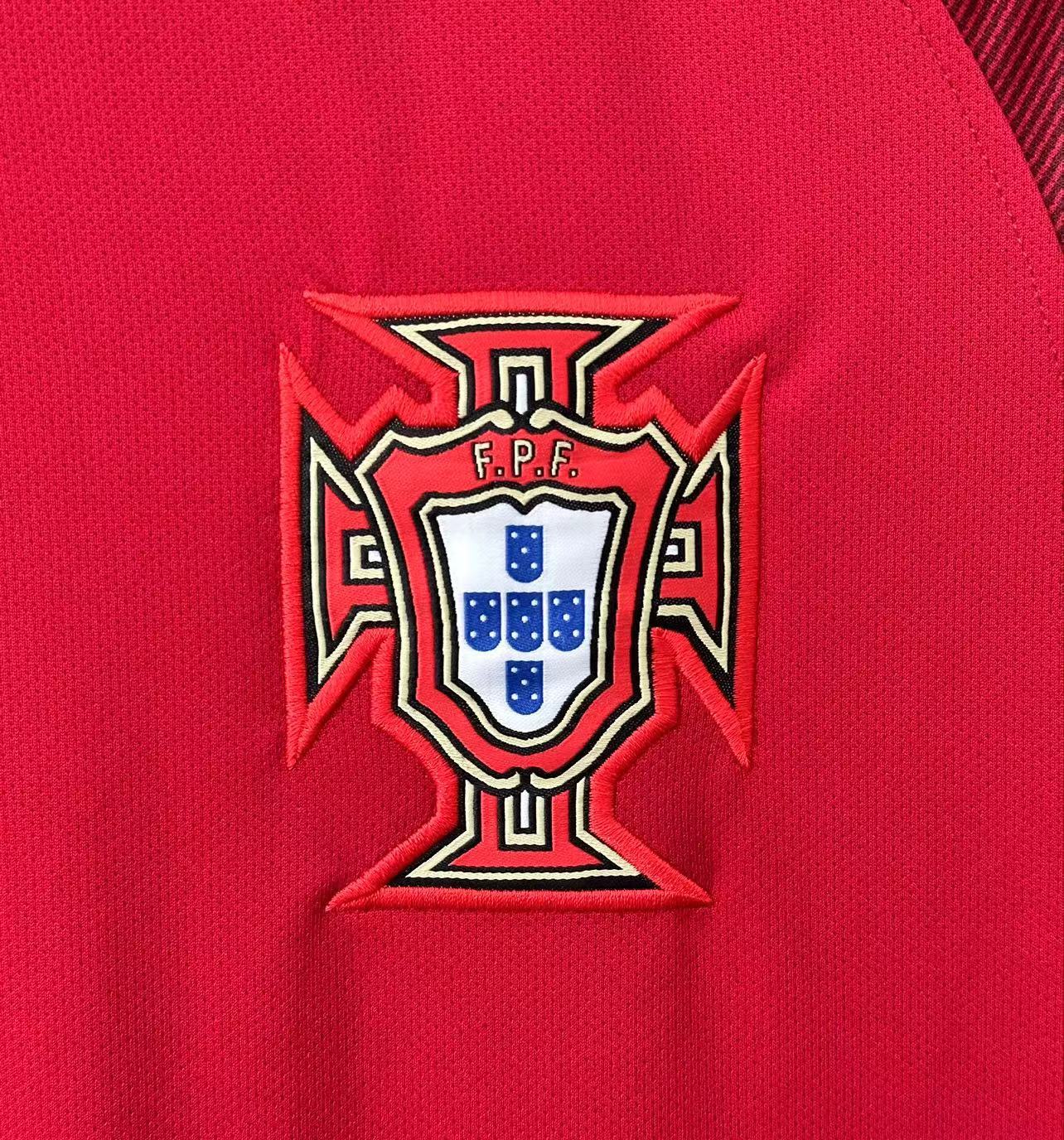 Portugal Home Retro Jersey 2016 - Image 4