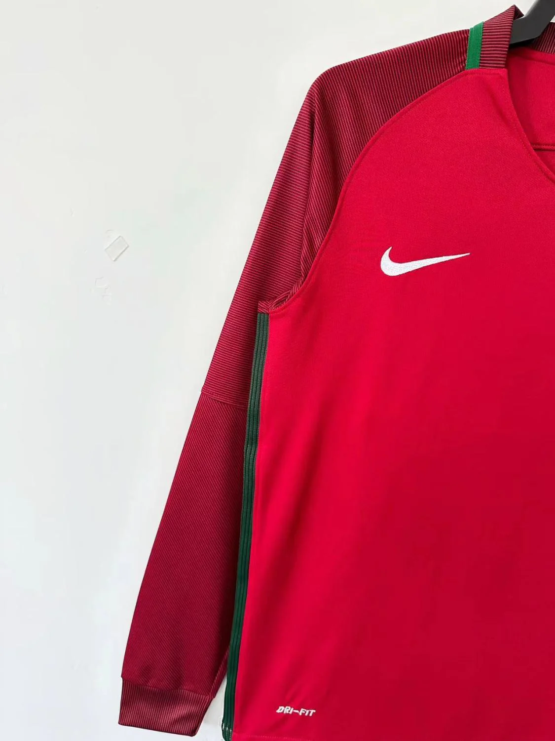 Portugal Retro Home Long Sleeve Jersey 2016 - Image 5