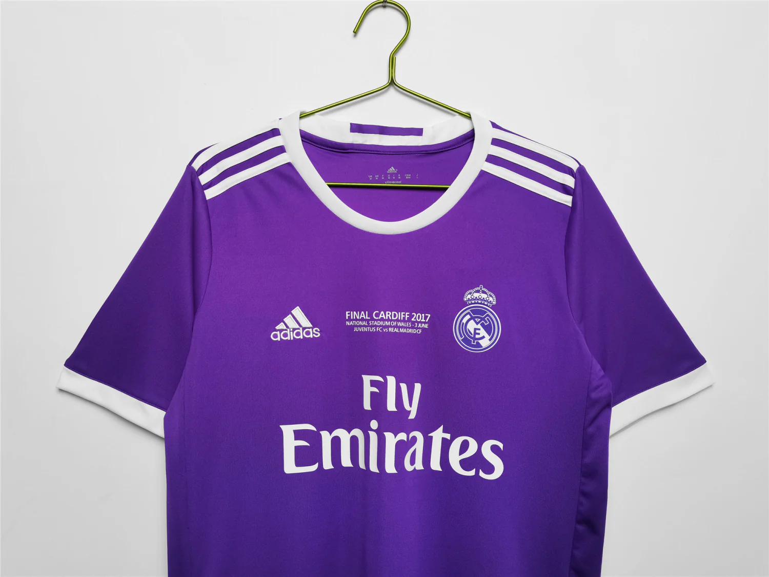 Real Madrid Away Champions League Final Away Retro Jersey 16/17 - Image 3