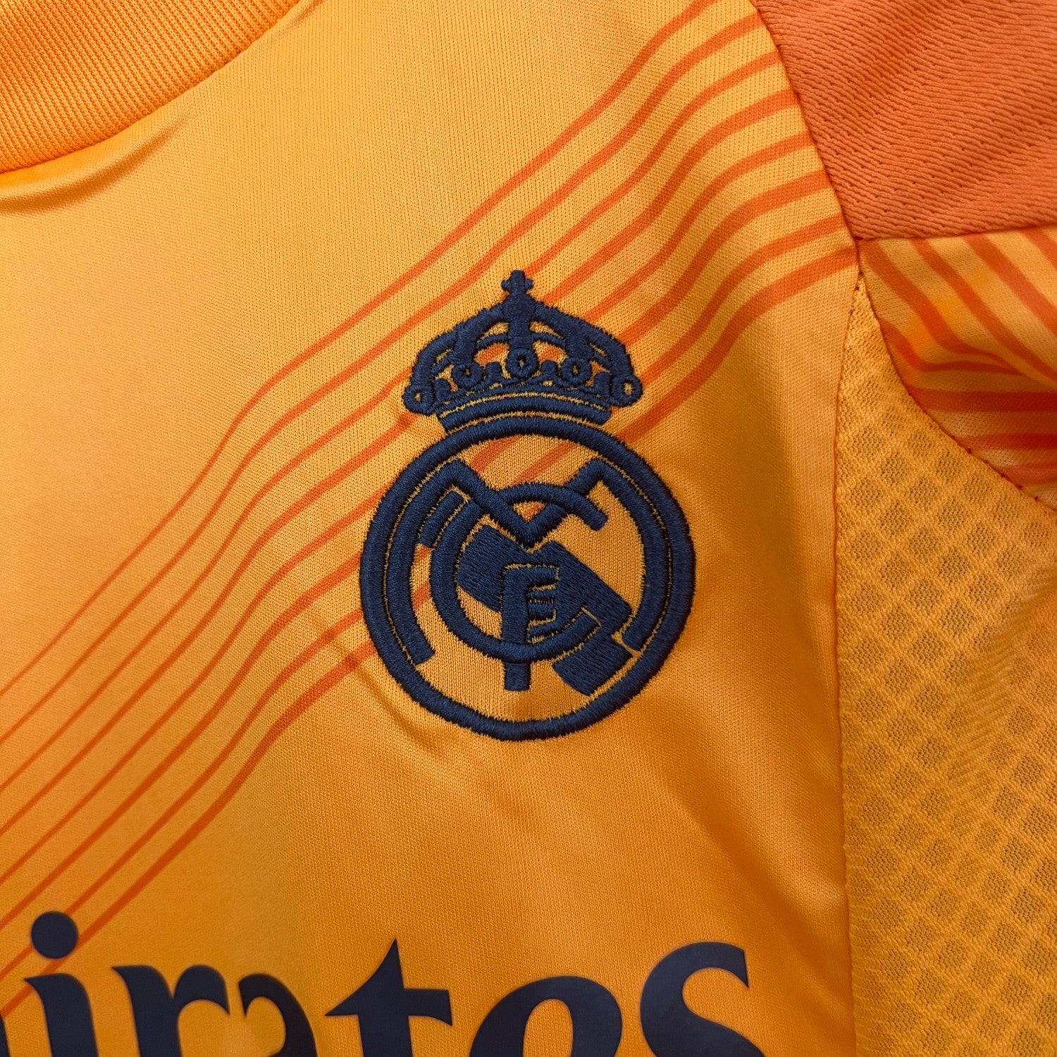 Real Madrid Away Kids Suit 24/25 - Image 7