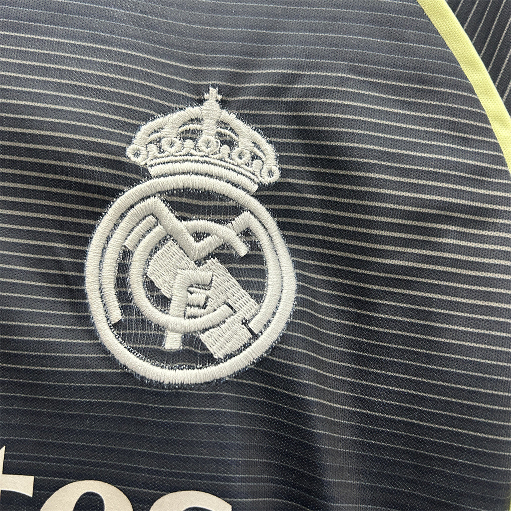 Real Madrid Away Kids Suit 25/26 - Image 4