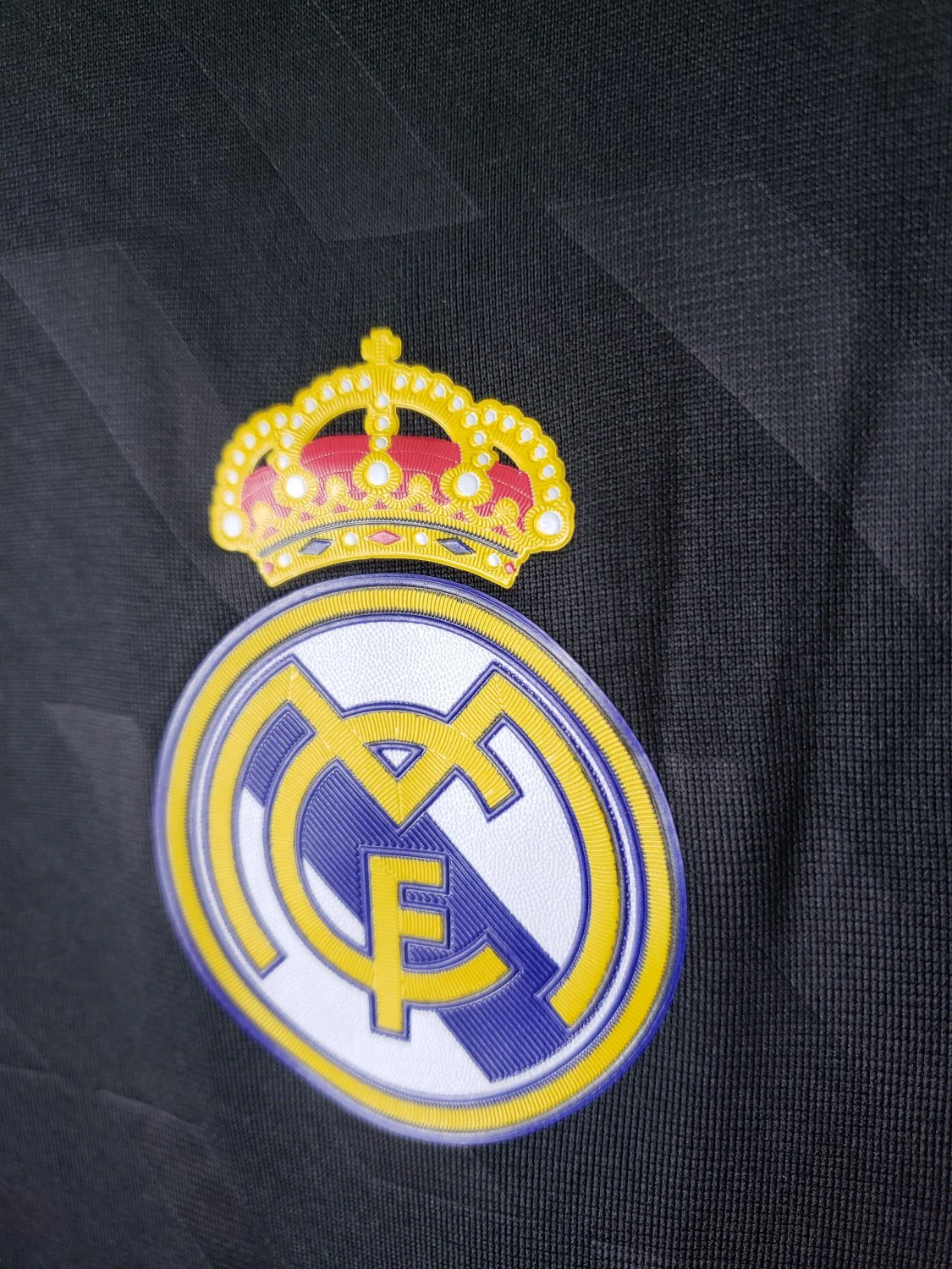 Real Madrid Away Retro Jersey 11/12 - Image 10