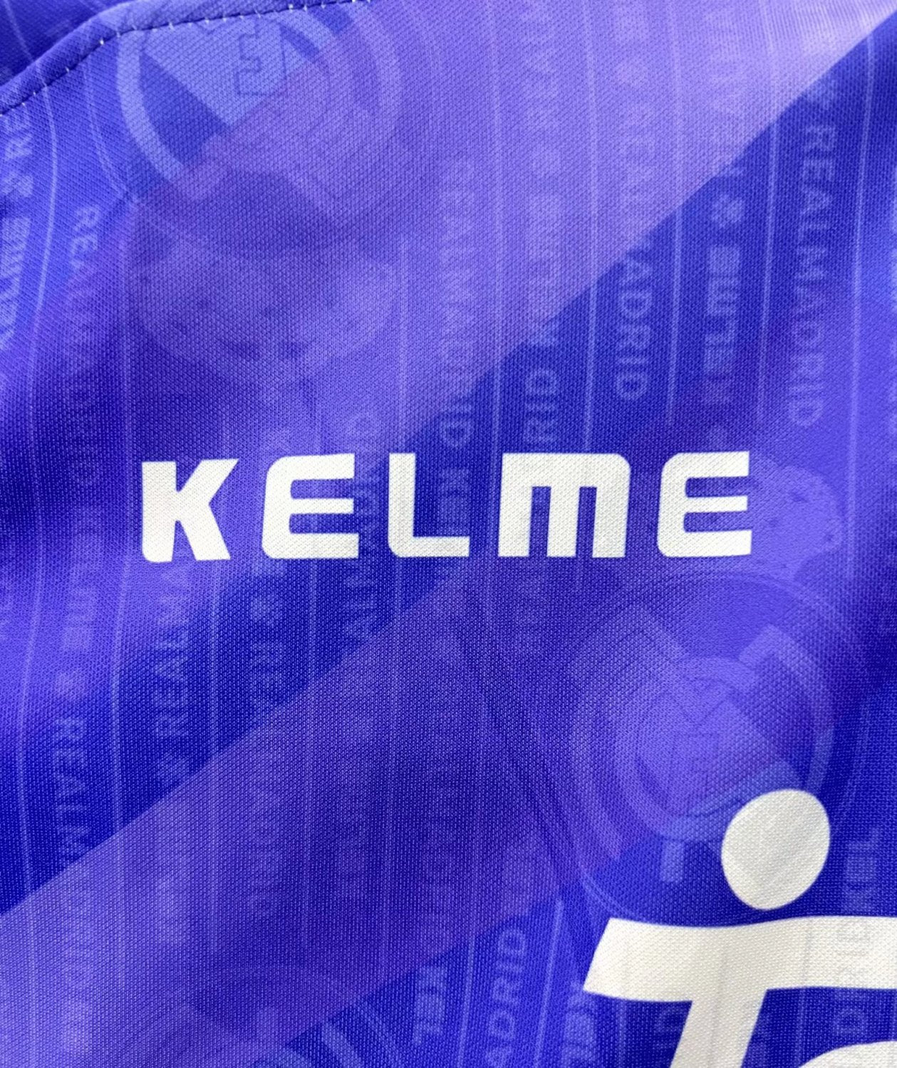 Real Madrid Away Retro Jersey 1996/97 - Image 5