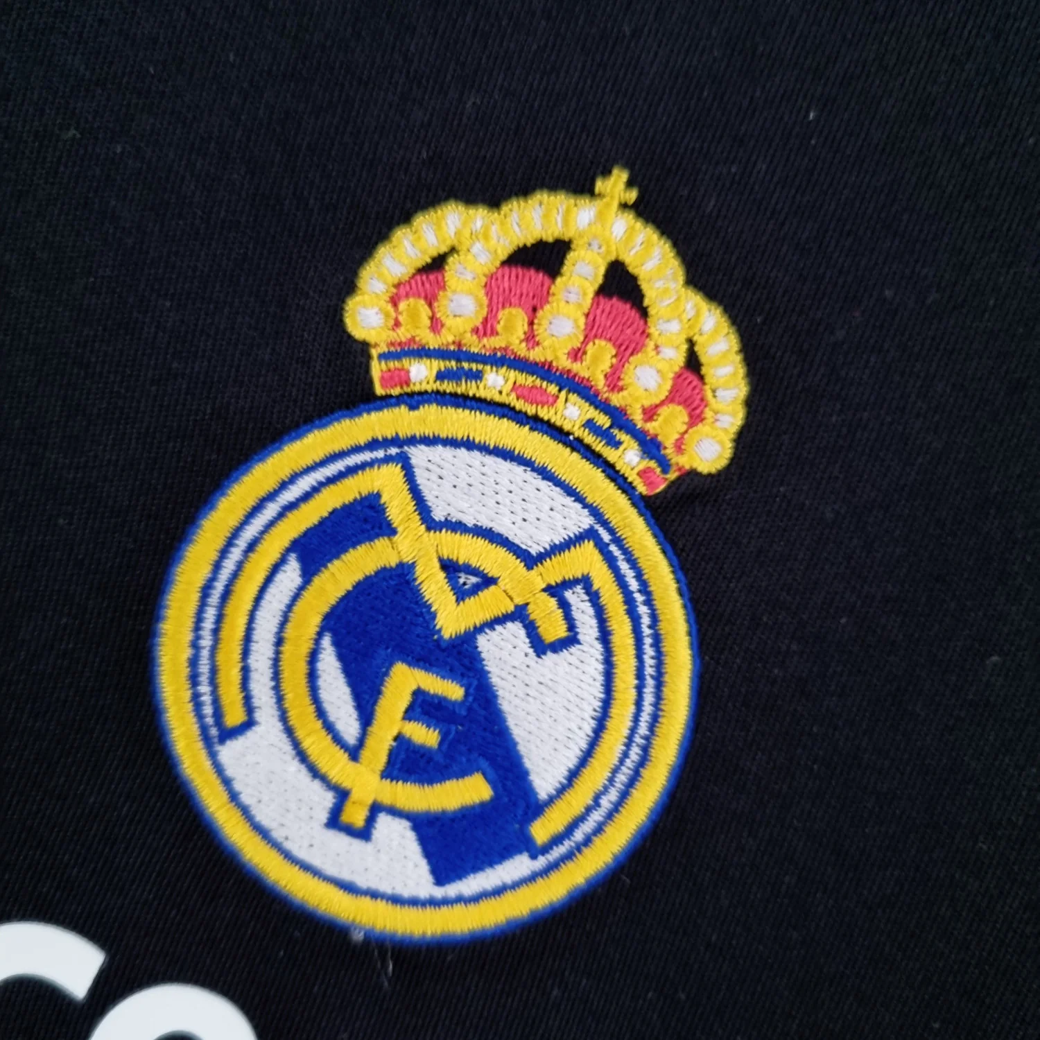 Real Madrid Away Retro Jersey 2009/10 - Image 4