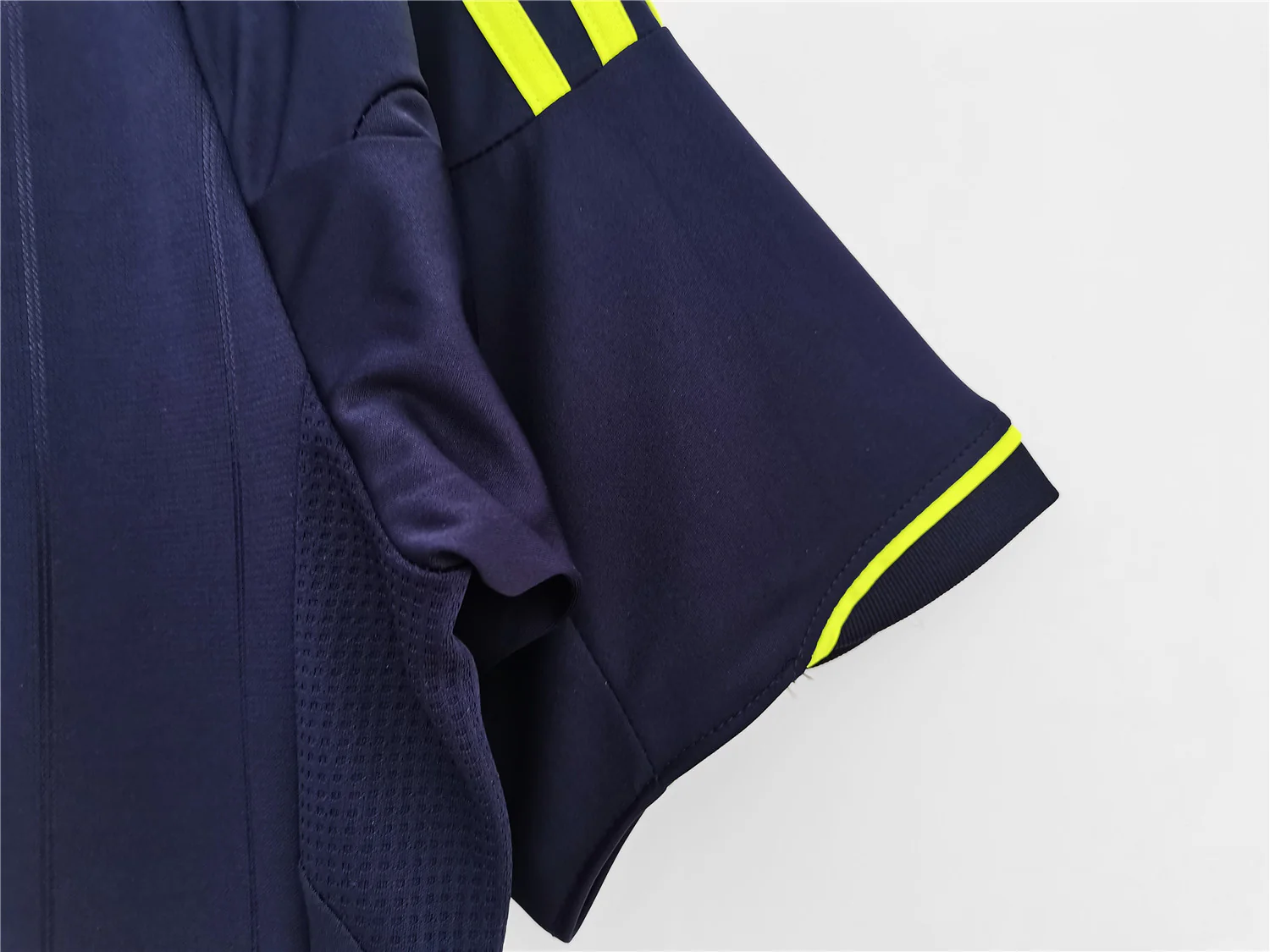 Real Madrid Away Retro Jersey 2012/13 - Image 8