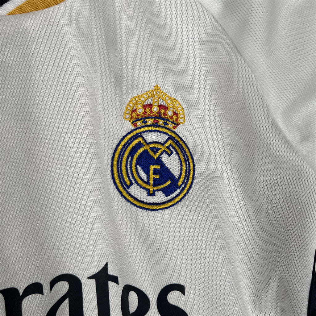 Real Madrid Home Kids Jersey 23/24 - Image 4