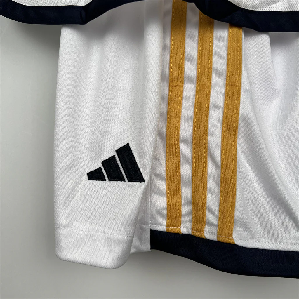 Real Madrid Home Kids Jersey 23/24 - Image 8