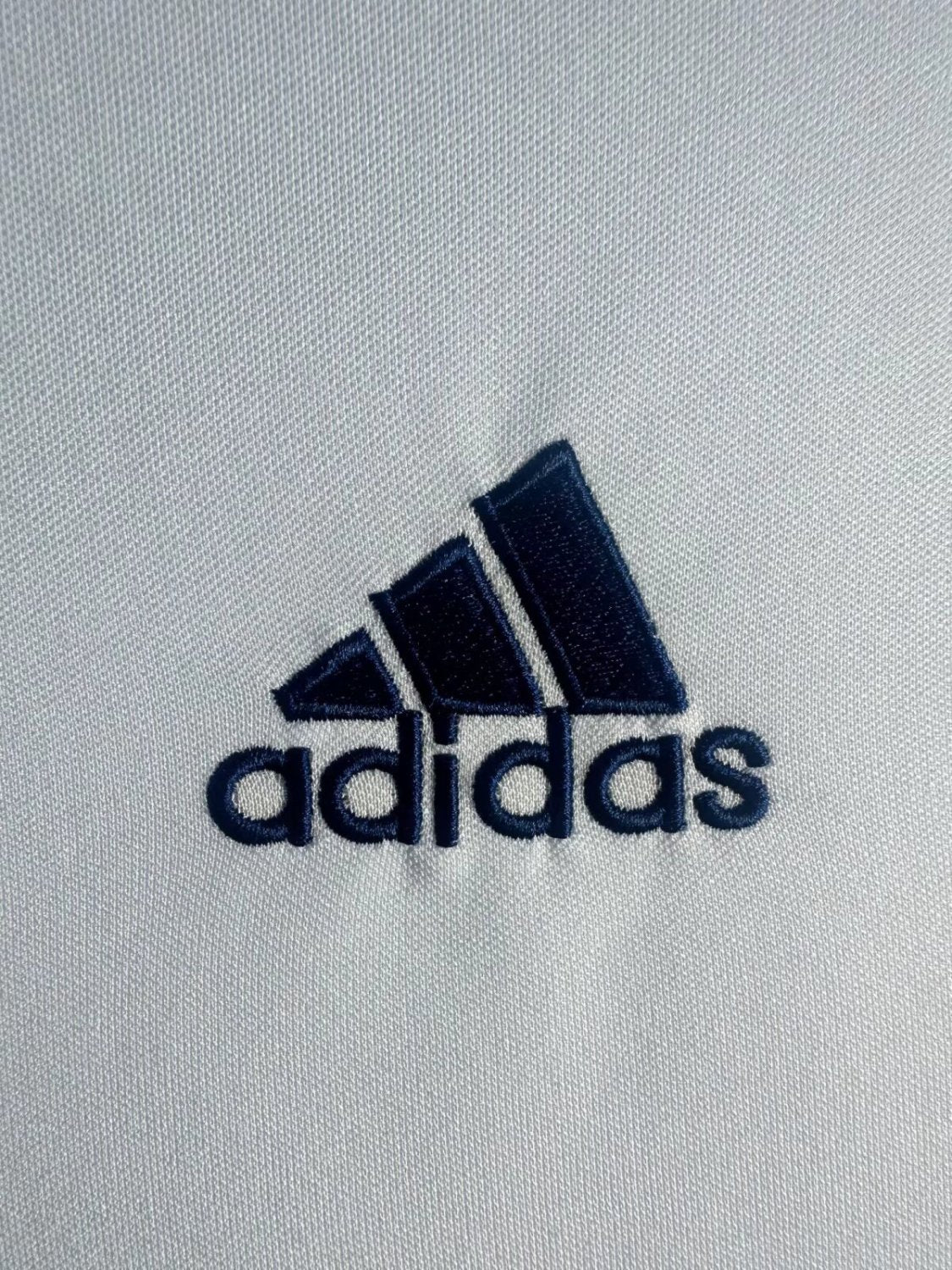 Real Madrid Home Long Sleeve Retro Jersey 2016/17 - Image 5