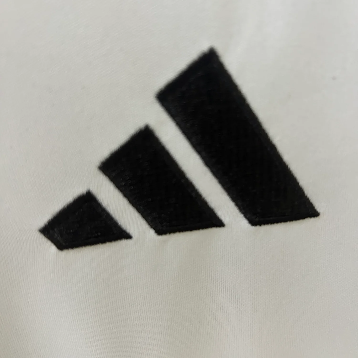 Real Madrid Home Man Jersey 25/26 - Image 5