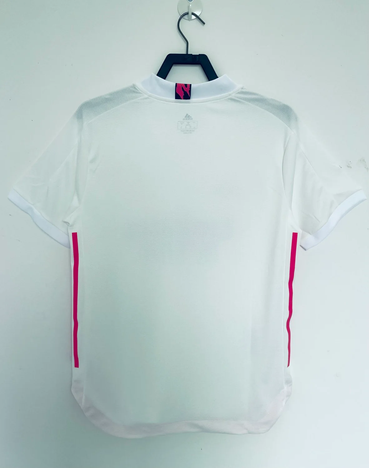 Real Madrid Home Player Jersey 20/21 - Image 2