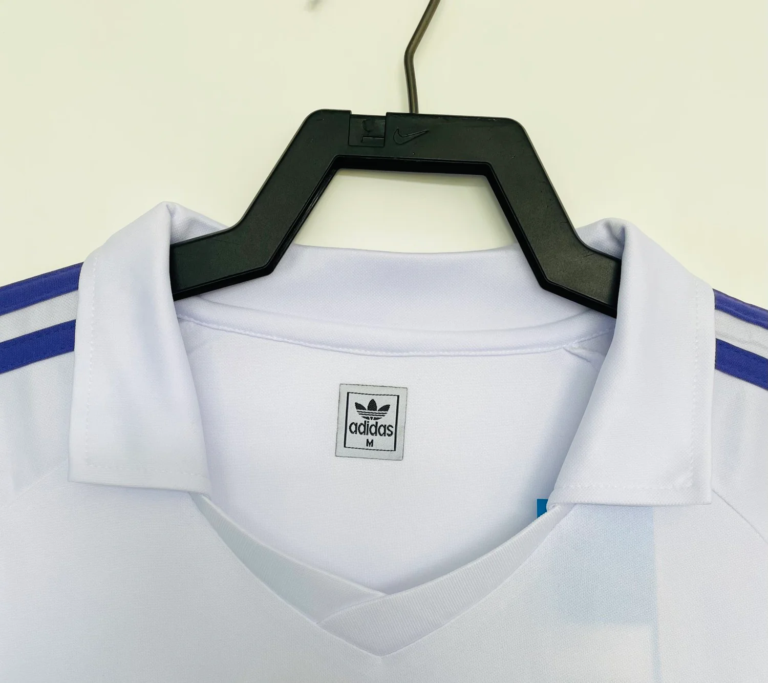 Real Madrid Home Retro Jersey 1984/85 - Image 3