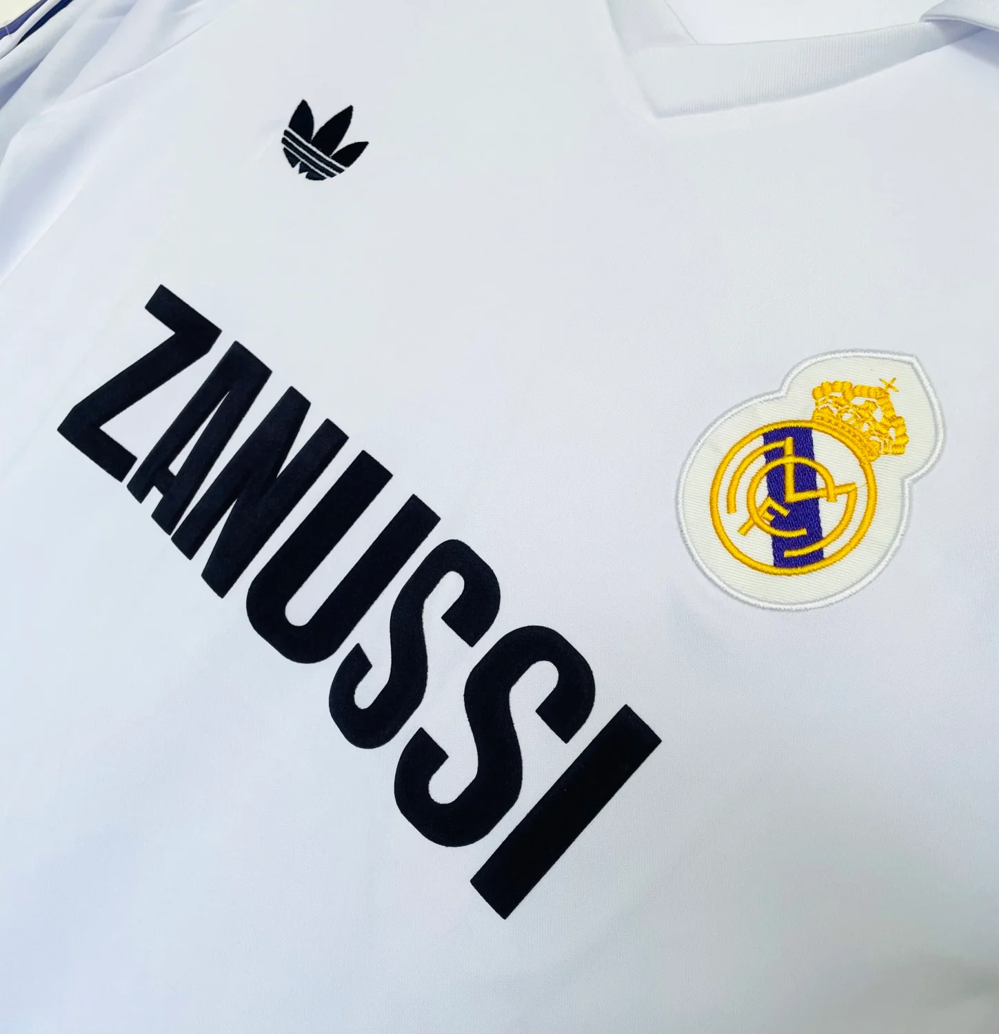 Real Madrid Home Retro Jersey 1984/85 - Image 7