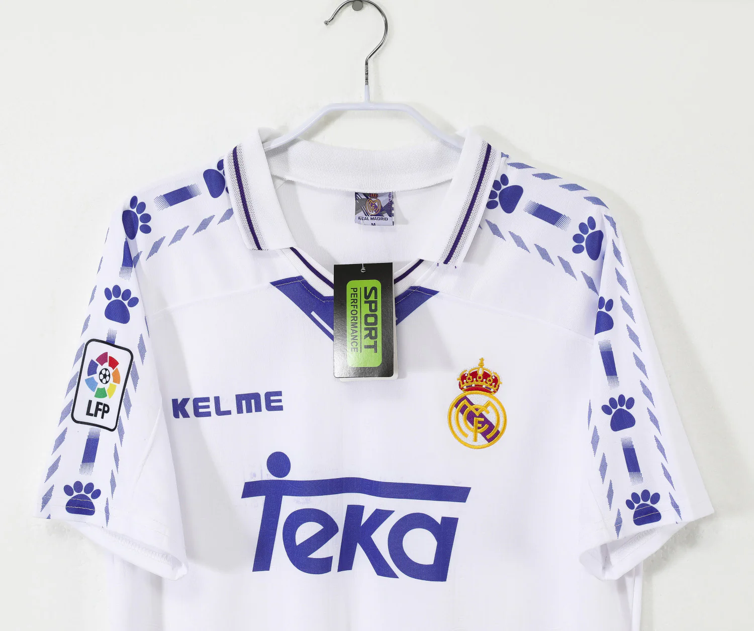 Real Madrid Home Retro Jersey 1996/97 - Image 7