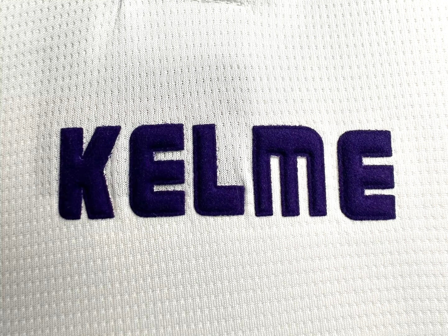 Real Madrid Home Retro Jersey 1997/98 - Image 9