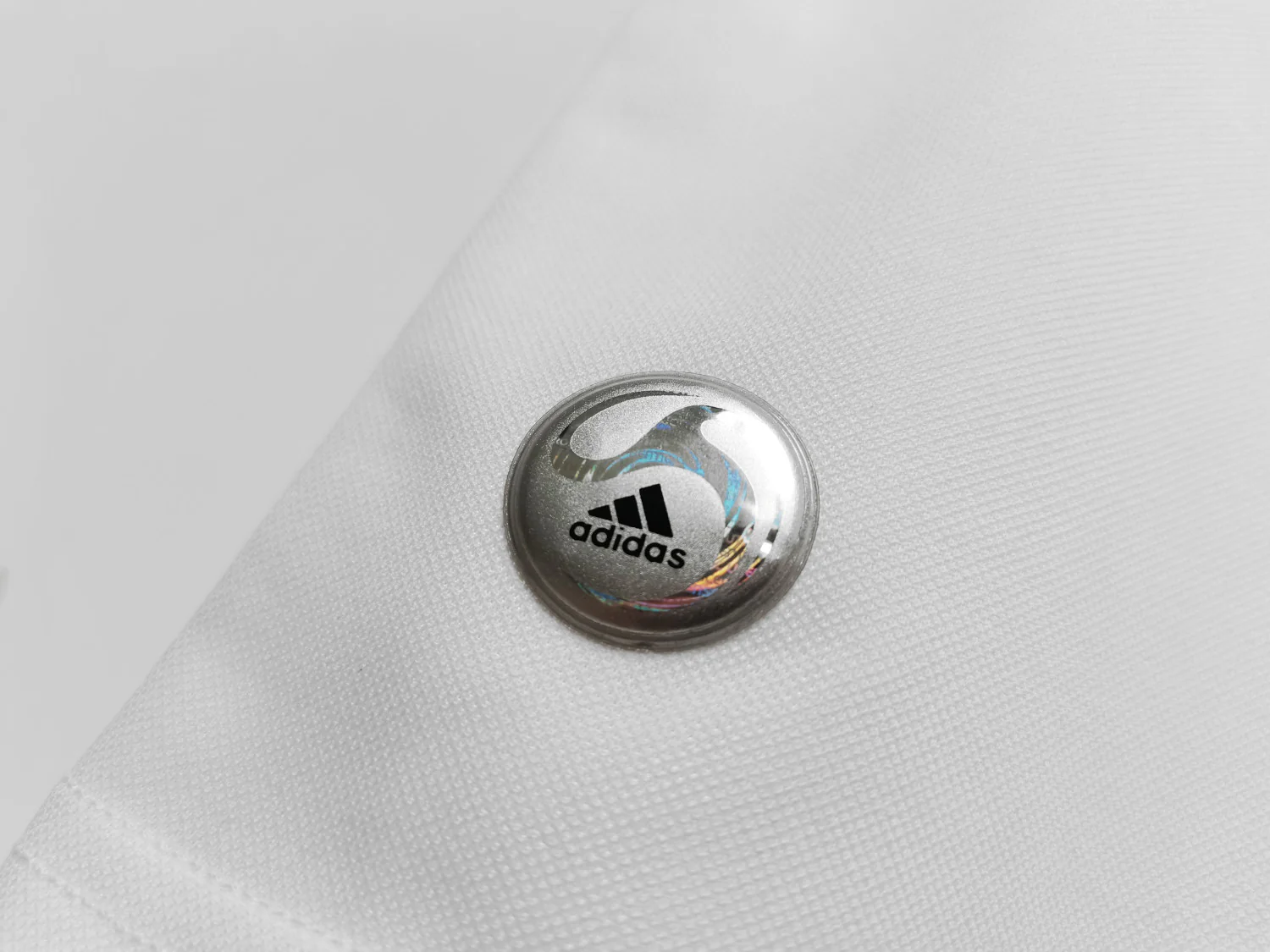 Real Madrid Home Retro Jersey 2008/09 - Image 7