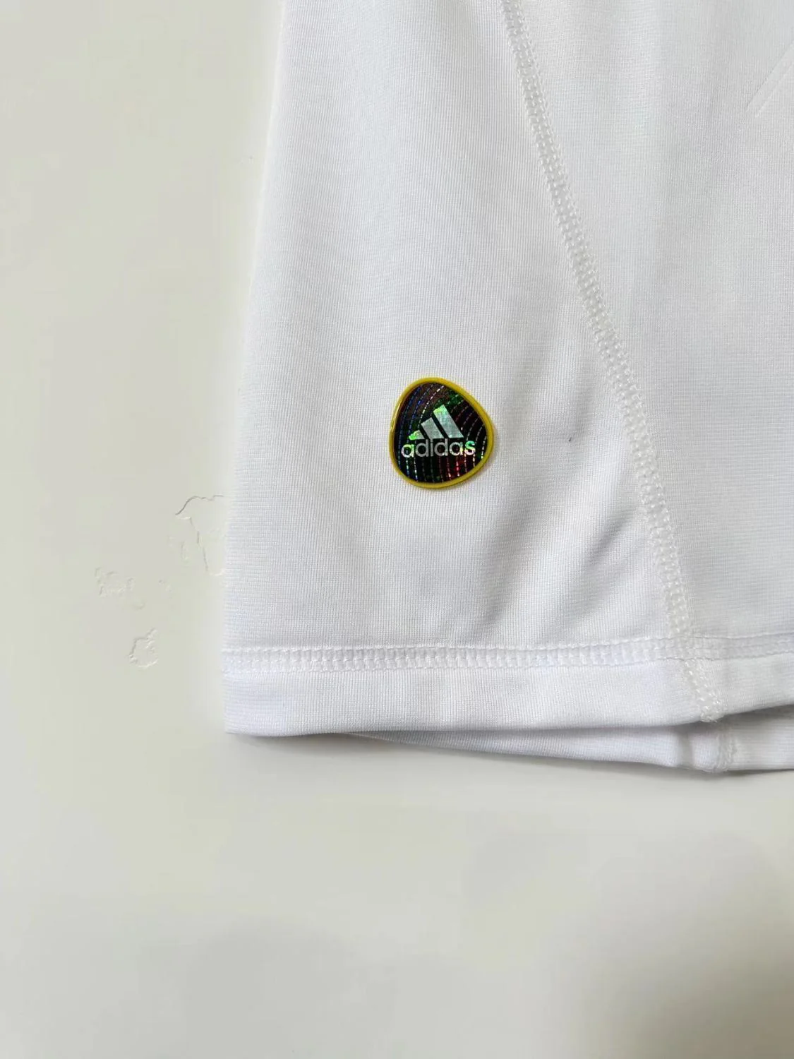 Real Madrid Home Retro Jersey 2010/11 - Image 10