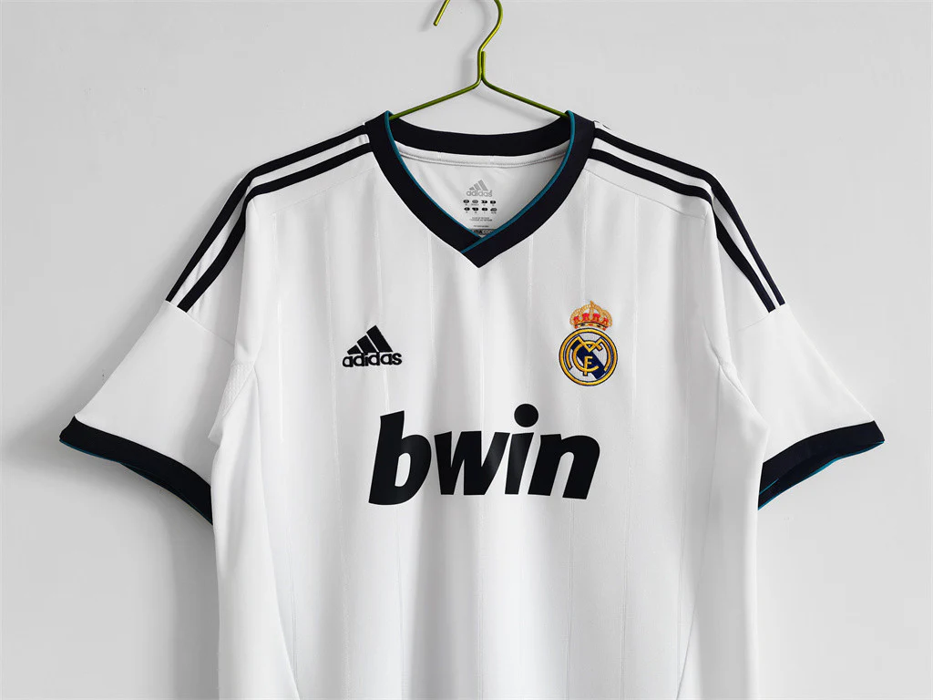 Real Madrid Home Retro Jersey 2012/13 - Image 10