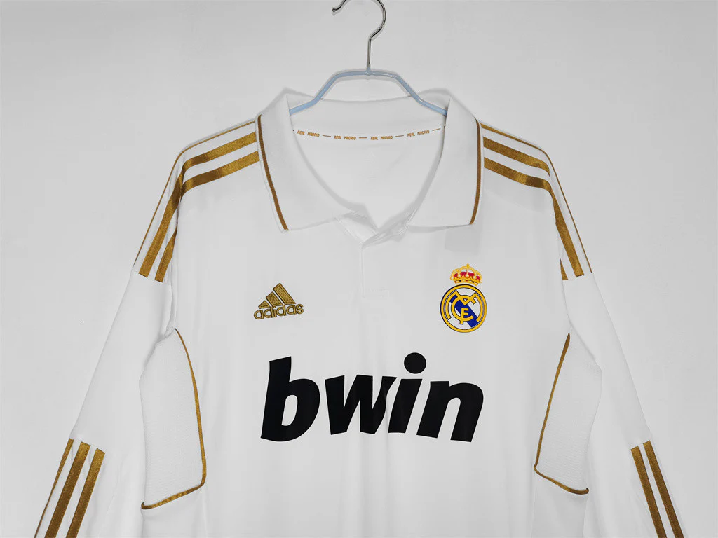 Real Madrid Home Retro Long Sleeves Jersey 11/12 - Image 13