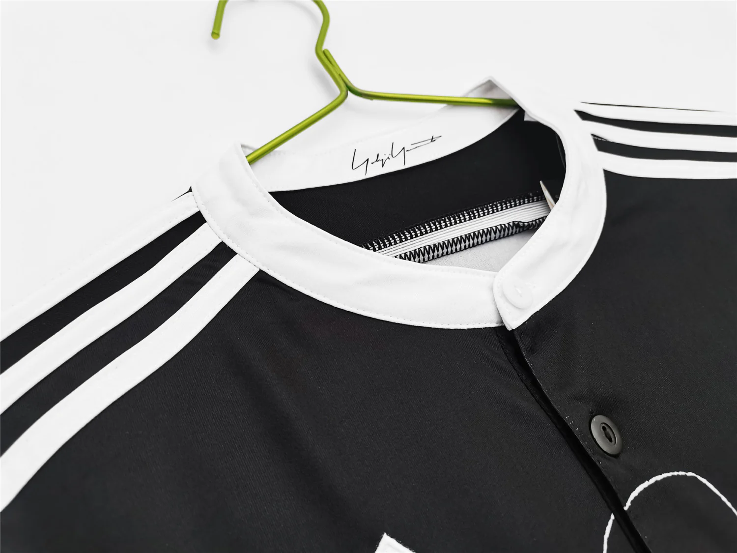 Real Madrid Third Long Sleeve Retro Jersey 2014/15 - Image 4