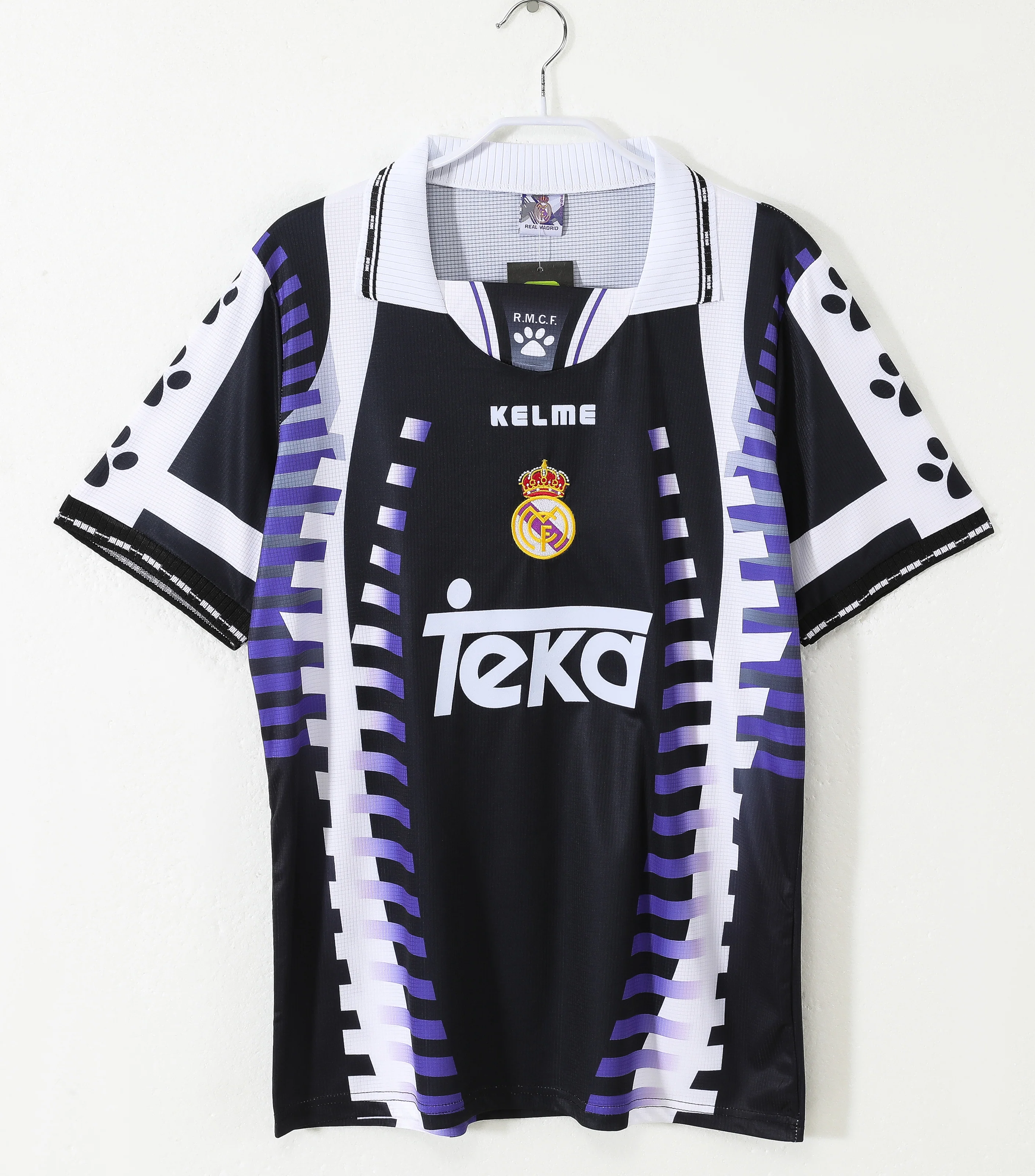 Real Madrid Third Retro Jersey 1997/98 - Image 2