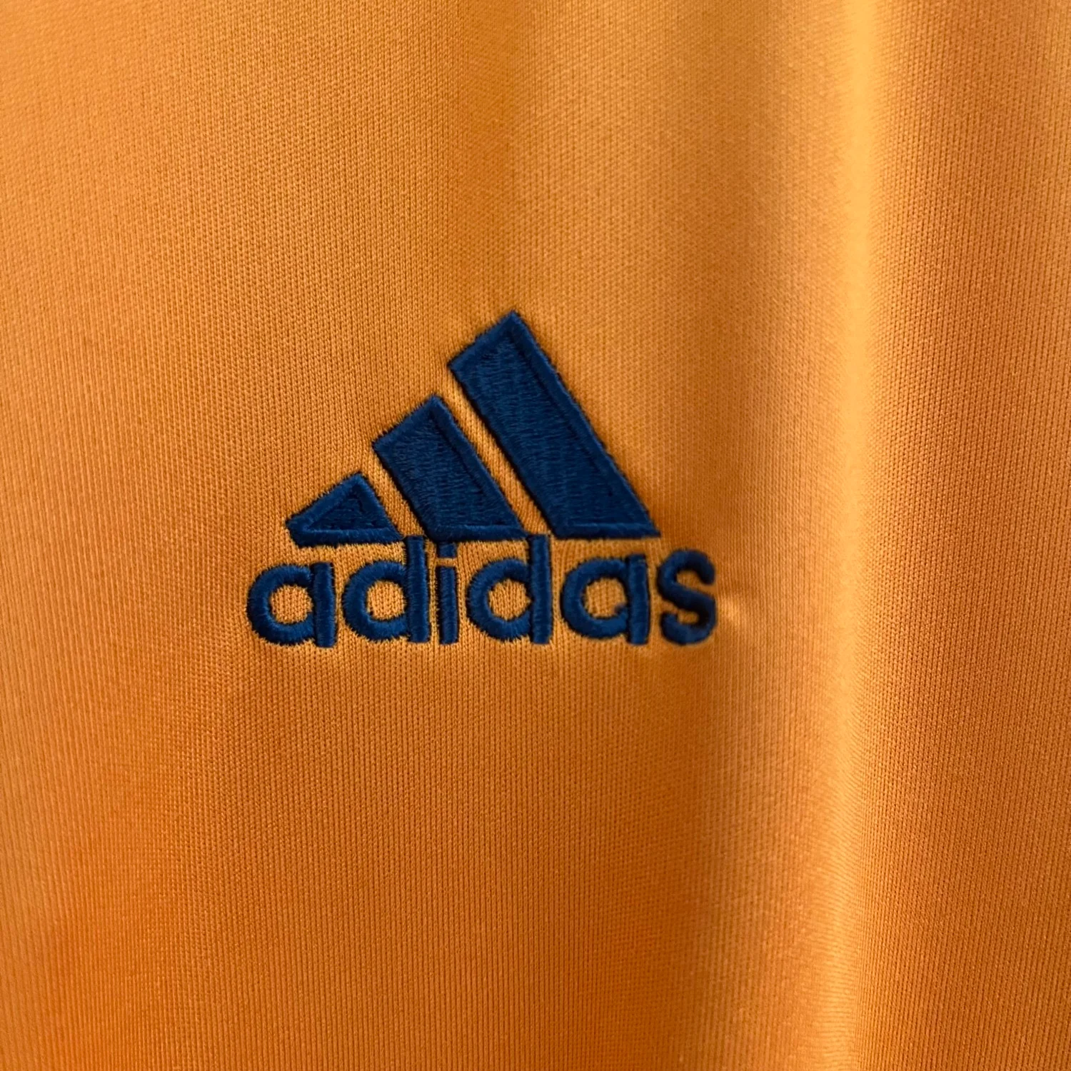 Real Madrid Third Retro Jersey 2013/14 - Image 4