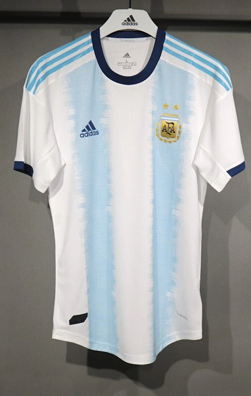 Retro 2019 Argentina Home Player Edition jersey