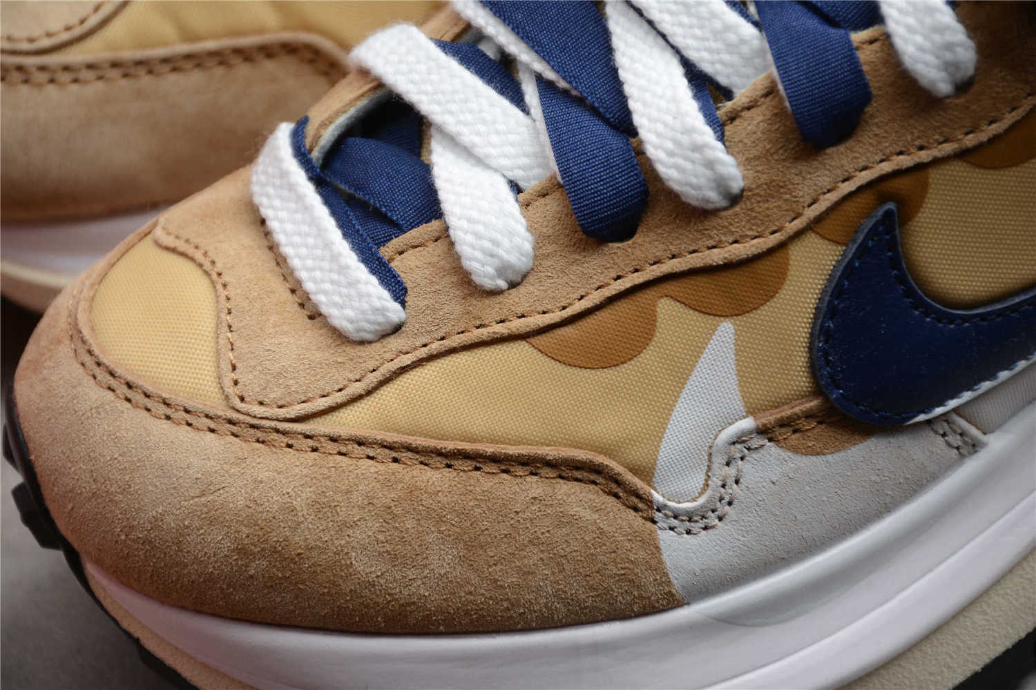 Sacai x VaporWaffle “Tour Yellow ” - Image 7