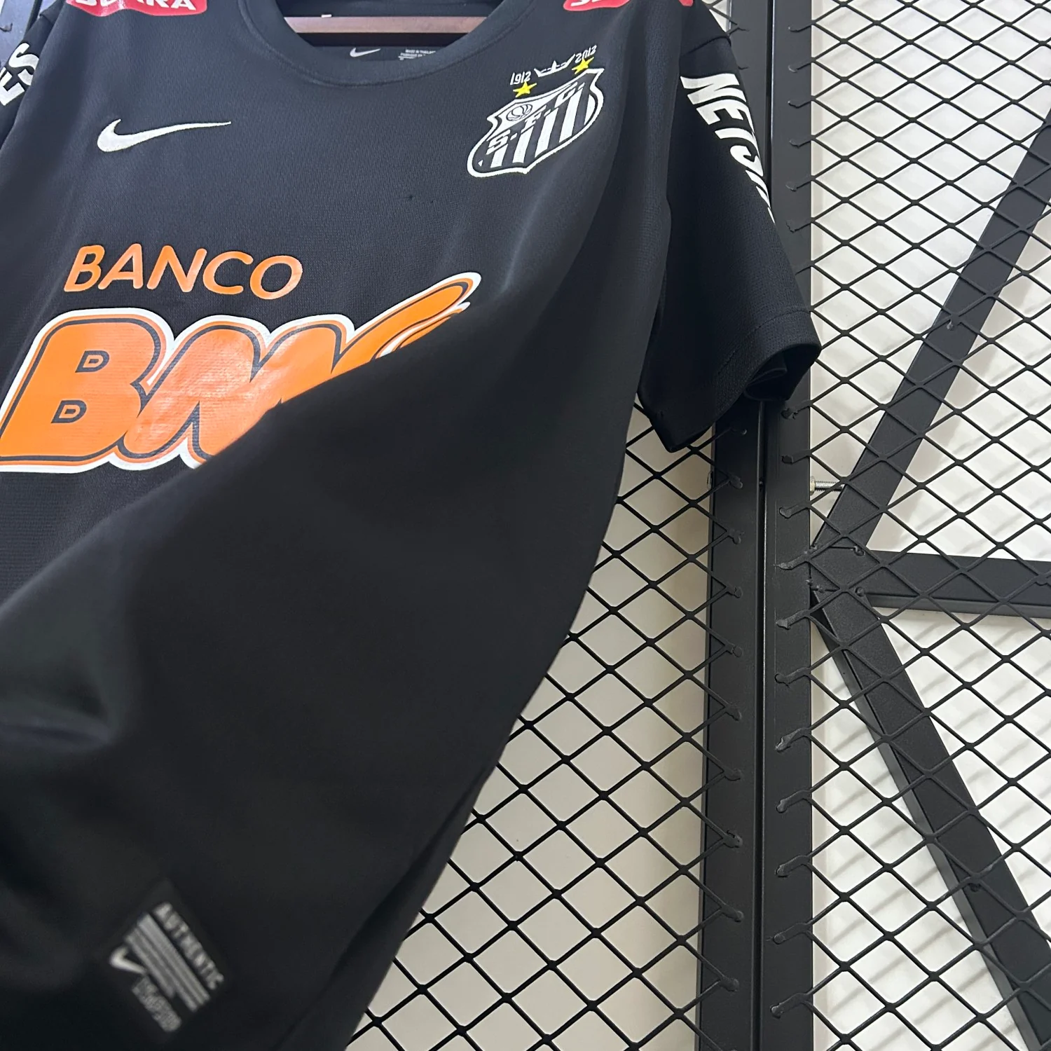Santos Black Retro Man Jersey 2012/13 - Image 3