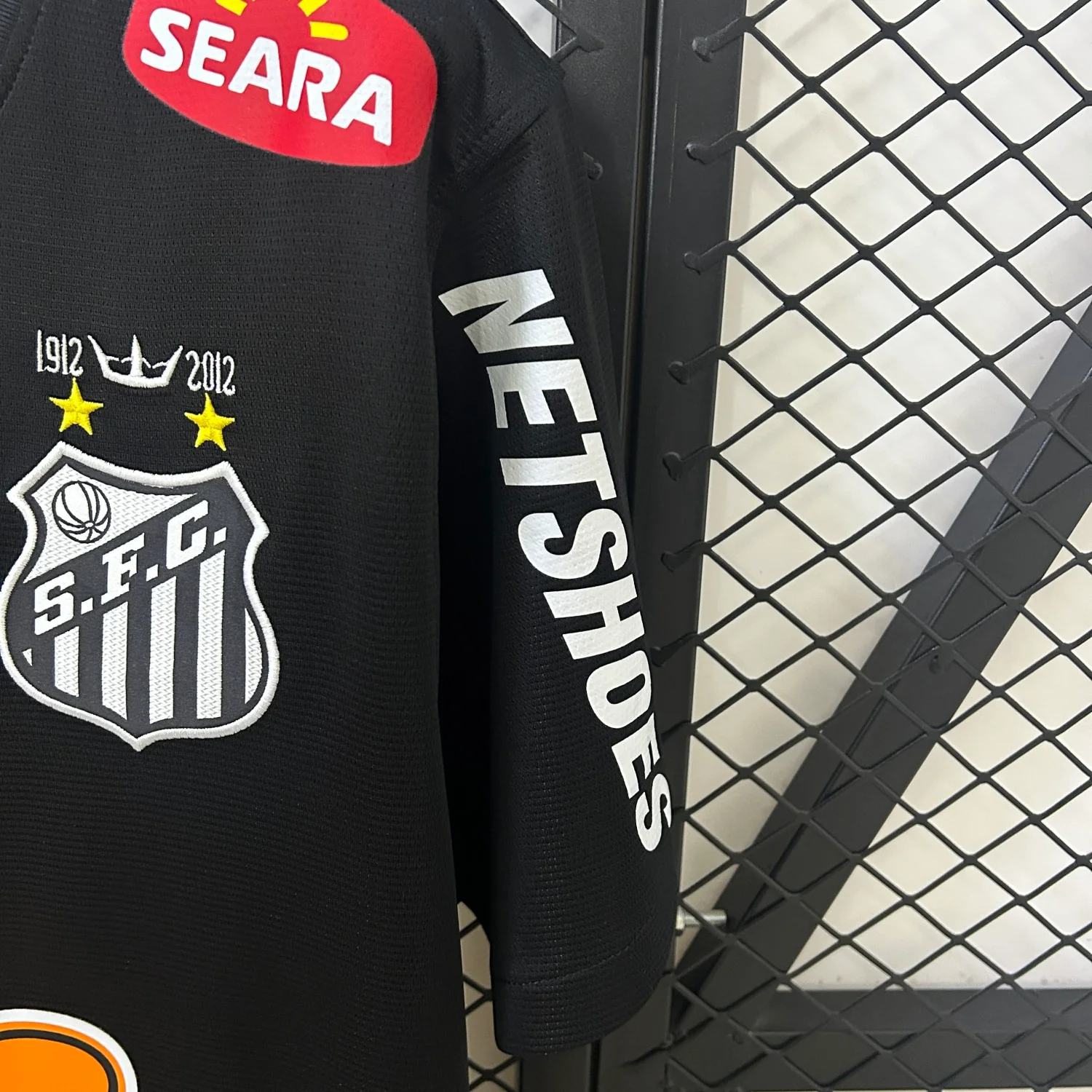 Santos Black Retro Man Jersey 2012/13 - Image 7