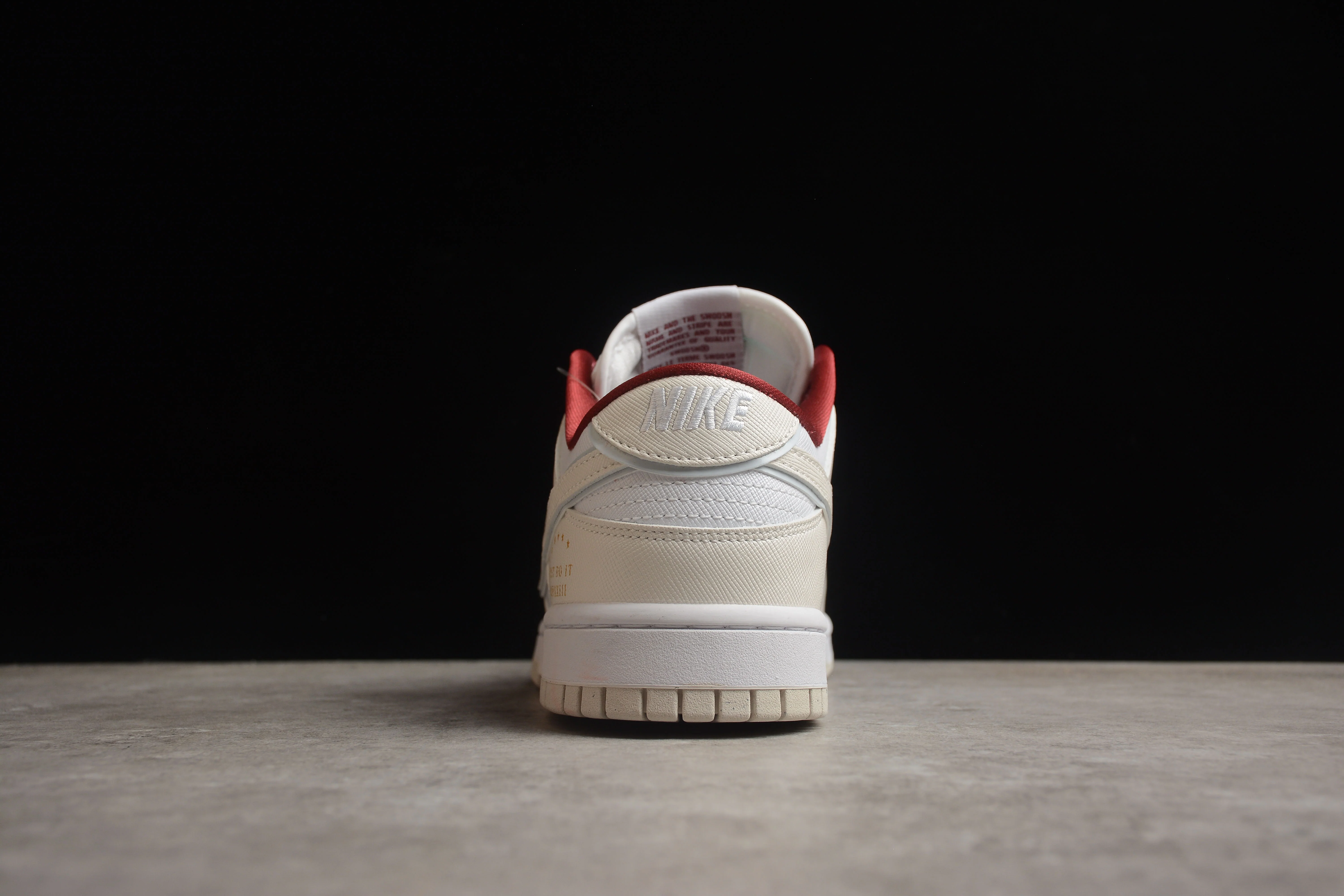 SB Dunk Low Off White DV1160-100 - Image 5