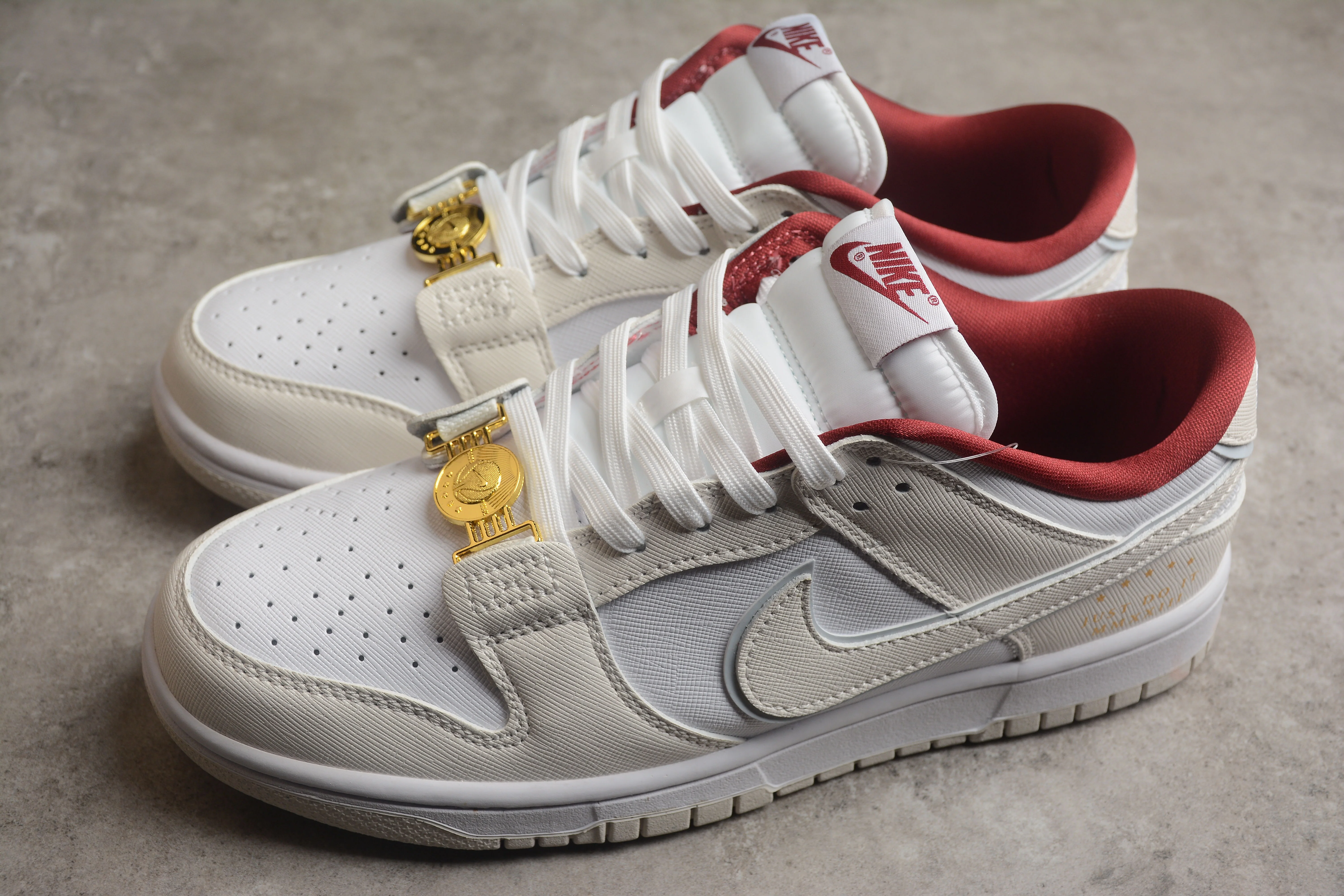 SB Dunk Low Off White DV1160-100 - Image 6