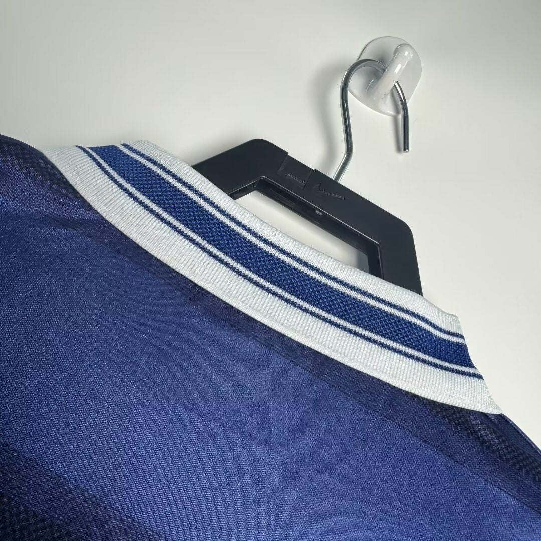 Scotland Retro Away Jersey 1998/00 - Image 9