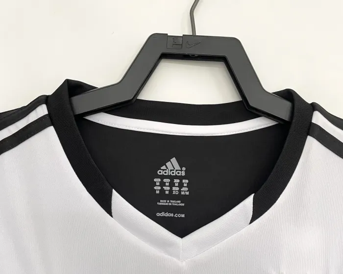 SL Benfica Away Retro Jersey 2013/14 - Image 3
