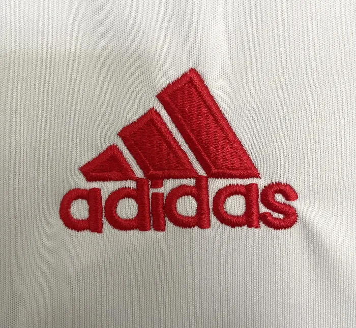 SL Benfica Away Retro Jersey 2013/14 - Image 4