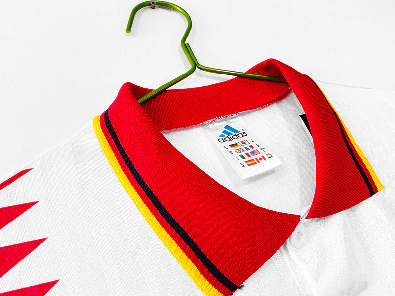 Spain Away Retro Jersey 1994 - Image 5