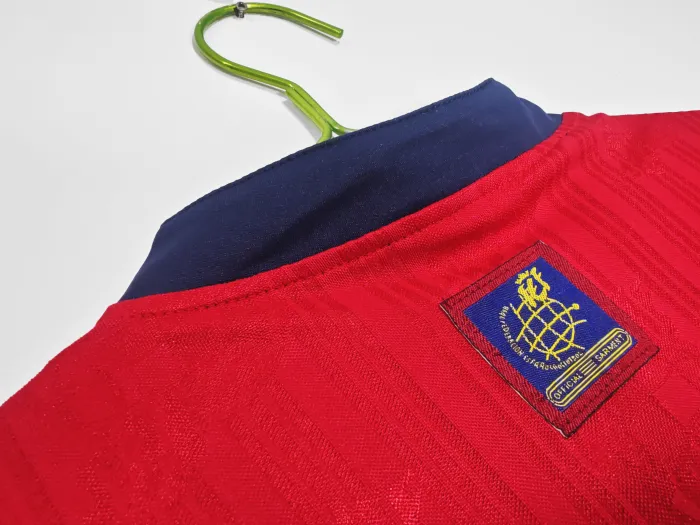 Spain Home Retro Jersey 1996 - Image 8